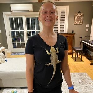 Meet your Posher, Kayla